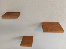 Lade das Bild in den Galerie-Viewer, Wandregal Eiche schwebend
