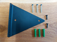 Lade das Bild in den Galerie-Viewer, Wandboard Eiche mit Rinde
